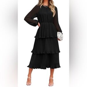 Chic Black Long Sleeve Tiered Dress